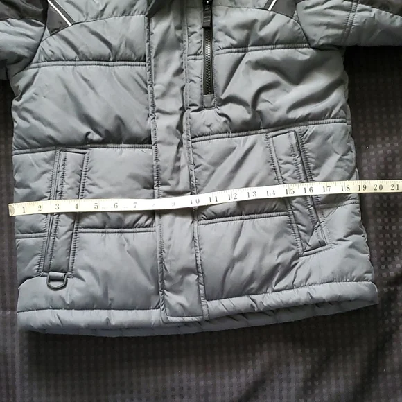 F.O.G. by London Fog, gray coat, size medium (10-12) - Picture 10 of 12